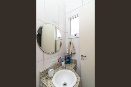 Casa de condomínio à venda com 200m², 3 quartos e 2 vagasBanheiro da Suíte