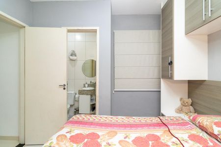 Casa de condomínio à venda com 200m², 3 quartos e 2 vagasSuíte