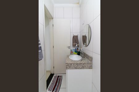 Casa de condomínio à venda com 200m², 3 quartos e 2 vagasBanheiro