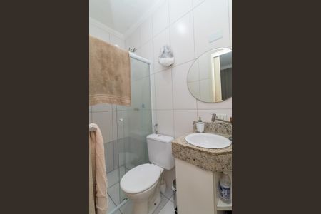 Casa de condomínio à venda com 200m², 3 quartos e 2 vagasBanheiro da Suíte