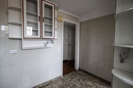Apartamento à venda com 106m², 3 quartos e 2 vagasCozinha