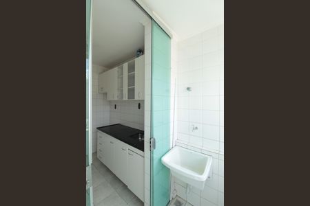 Apartamento à venda com 65m², 2 quartos e 2 vagasCozinha e Área de Serviço