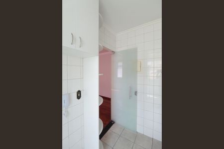 Apartamento à venda com 65m², 2 quartos e 2 vagasCozinha e Área de Serviço