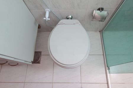 Apartamento à venda com 65m², 2 quartos e 2 vagasBanheiro Social