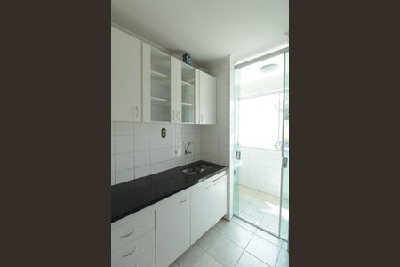 Apartamento à venda com 65m², 2 quartos e 2 vagasCozinha e Área de Serviço