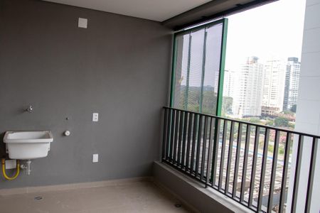 Apartamento à venda com 58m², 2 quartos e 1 vagaVaranda