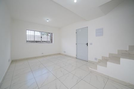 Sala de casa para alugar com 2 quartos, 90m² em Americanópolis, São Paulo