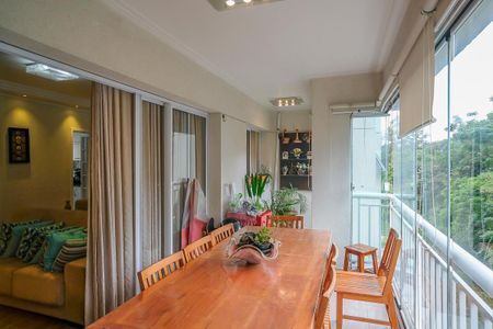 Apartamento à venda com 128m², 3 quartos e 2 vagasVaranda gourmet