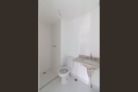Apartamento à venda com 73m², 2 quartos e 1 vaga Apartamento à venda com 73m², 2 quartos e 1 vagaBanheiro da Suíte