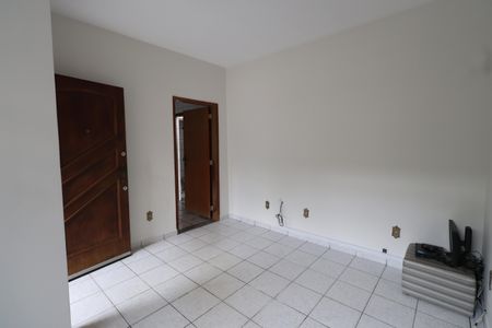 Casa de condomínio à venda com 82m², 1 quarto e 1 vagaSala