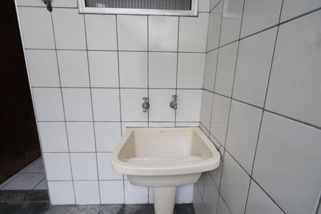 Casa de condomínio à venda com 82m², 1 quarto e 1 vagaÁrea serviço