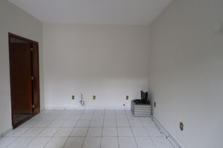 Casa de condomínio à venda com 82m², 1 quarto e 1 vagaSala