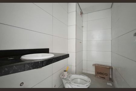 Apartamento à venda com 42m², 2 quartos e 1 vaga Apartamento à venda com 42m², 2 quartos e 1 vagaBanheiro