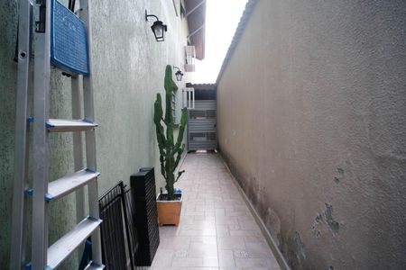 Casa à venda com 135m², 3 quartos e 2 vagasQuintal