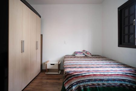 Casa à venda com 135m², 3 quartos e 2 vagasQuarto 1