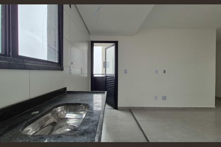 Apartamento à venda com 43m², 2 quartos e 1 vaga Apartamento à venda com 43m², 2 quartos e 1 vagaCozinha