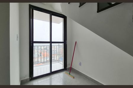 Apartamento à venda com 80m², 2 quartos e 1 vaga Apartamento à venda com 80m², 2 quartos e 1 vagaSala