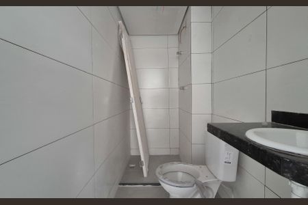 Apartamento à venda com 85m², 2 quartos e 1 vaga Apartamento à venda com 85m², 2 quartos e 1 vagaBanheiro