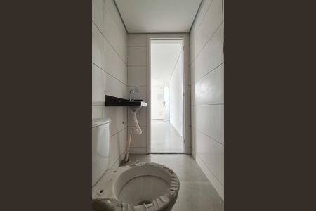 Apartamento à venda com 85m², 2 quartos e 1 vaga Apartamento à venda com 85m², 2 quartos e 1 vagaBanheiro