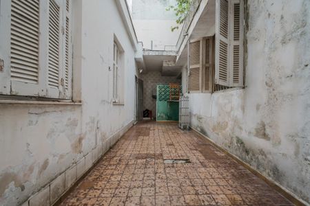 Casa à venda com 250m², 3 quartos e 4 vagas
