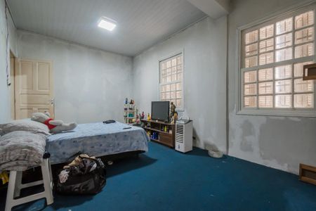 Casa à venda com 250m², 3 quartos e 4 vagas