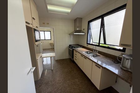 Apartamento à venda com 216m², 3 quartos e 3 vagas Apartamento à venda com 216m², 3 quartos e 3 vagasFoto 46