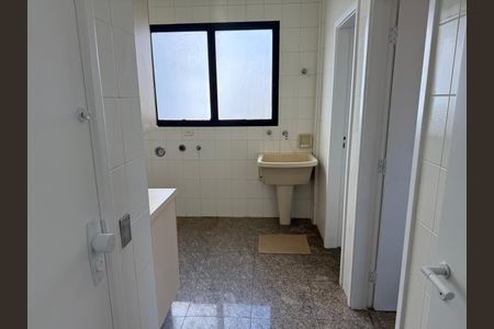 Apartamento à venda com 216m², 3 quartos e 3 vagas Apartamento à venda com 216m², 3 quartos e 3 vagasFoto 39