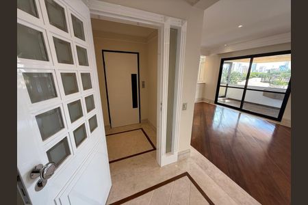 Apartamento à venda com 216m², 3 quartos e 3 vagas Apartamento à venda com 216m², 3 quartos e 3 vagasFoto 18