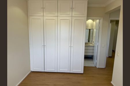 Apartamento à venda com 216m², 3 quartos e 3 vagas Apartamento à venda com 216m², 3 quartos e 3 vagasFoto 27