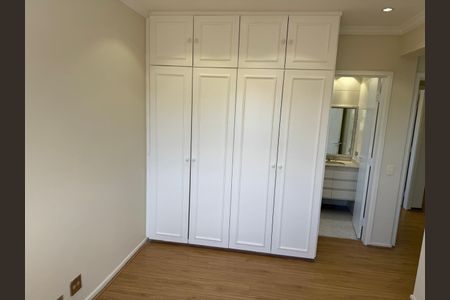 Apartamento à venda com 216m², 3 quartos e 3 vagas Apartamento à venda com 216m², 3 quartos e 3 vagasFoto 26