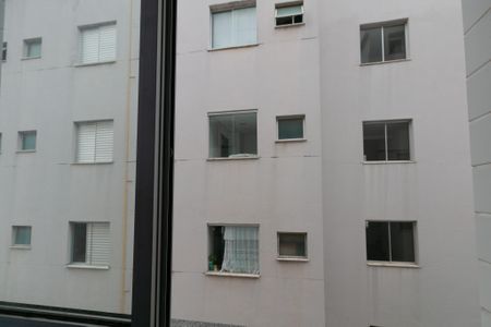 Apartamento à venda com 98m², 4 quartos e 2 vagas Apartamento à venda com 98m², 4 quartos e 2 vagasVista Sala