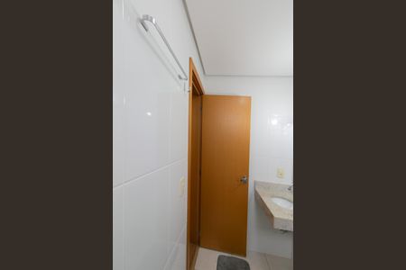 Apartamento à venda com 98m², 4 quartos e 2 vagas Apartamento à venda com 98m², 4 quartos e 2 vagasBanheiro Suite
