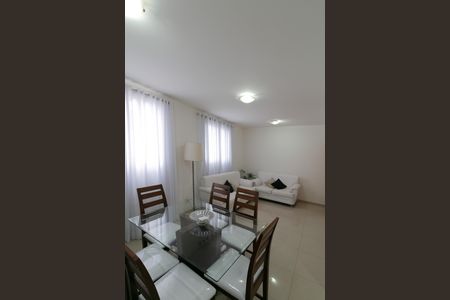 Apartamento à venda com 98m², 4 quartos e 2 vagas Apartamento à venda com 98m², 4 quartos e 2 vagasSala