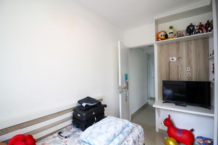 Apartamento à venda com 107m², 4 quartos e 2 vagas Apartamento à venda com 107m², 4 quartos e 2 vagasQuarto 2