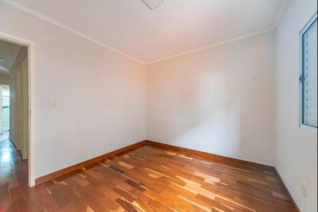 Casa à venda com 170m², 3 quartos e 3 vagas Casa à venda com 170m², 3 quartos e 3 vagasQuarto 2