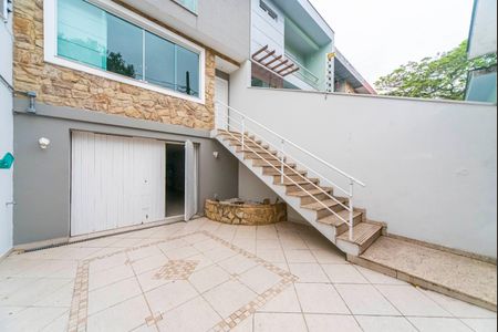 Casa à venda com 170m², 3 quartos e 3 vagas Casa à venda com 170m², 3 quartos e 3 vagasGaragem