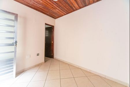 Casa à venda com 170m², 3 quartos e 3 vagas Casa à venda com 170m², 3 quartos e 3 vagasQuarto de Serviço
