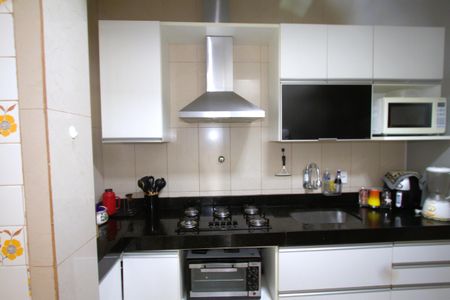 Apartamento à venda com 115m², 3 quartos e 1 vagaCozinha