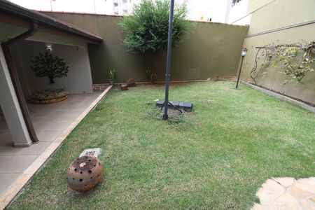 Casa à venda com 282m², 4 quartos e 2 vagasJardim