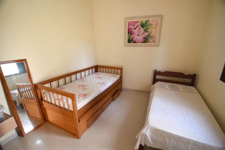 Casa à venda com 282m², 4 quartos e 2 vagasQuarto 2