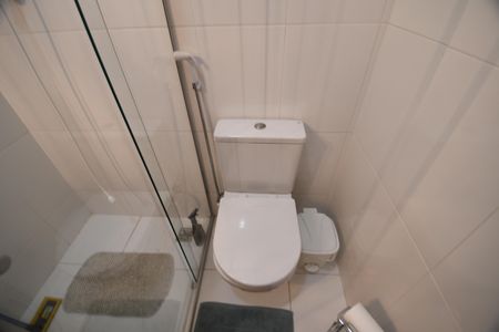 Casa à venda com 282m², 4 quartos e 2 vagasBanheiro 2