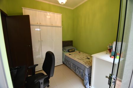 Casa à venda com 282m², 4 quartos e 2 vagasQuarto 1