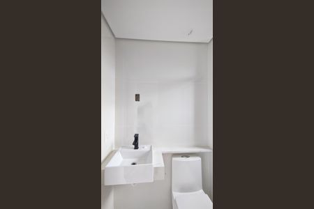 Apartamento à venda com 142m², 3 quartos e sem vaga Apartamento à venda com 142m², 3 quartos e sem vagaBanheiro da Suíte