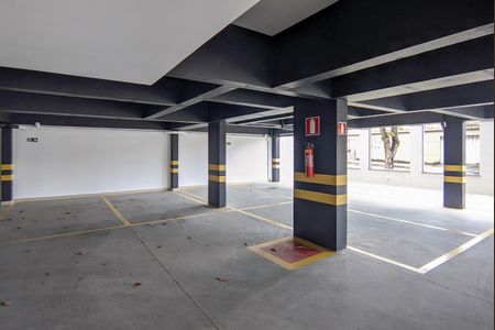 Apartamento à venda com 142m², 3 quartos e sem vaga Apartamento à venda com 142m², 3 quartos e sem vagaGaragem