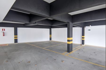 Apartamento à venda com 142m², 3 quartos e sem vaga Apartamento à venda com 142m², 3 quartos e sem vagaGaragem