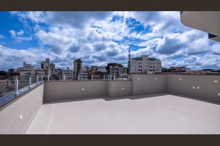 Apartamento à venda com 142m², 3 quartos e sem vaga Apartamento à venda com 142m², 3 quartos e sem vagaCobertura
