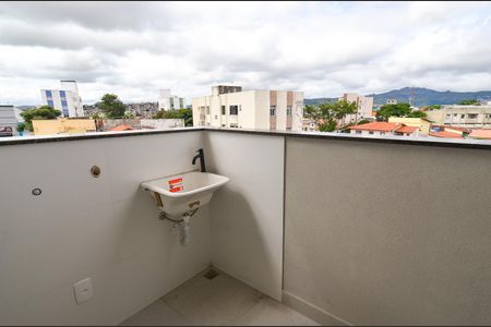 Apartamento à venda com 142m², 3 quartos e sem vaga Apartamento à venda com 142m², 3 quartos e sem vagaArea serviço