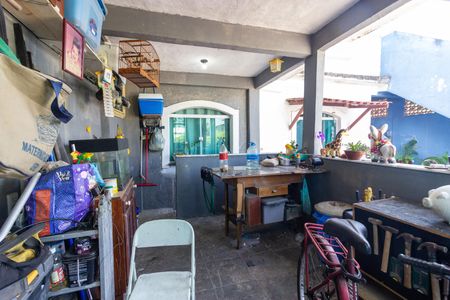 Casa à venda com 170m², 2 quartos e 1 vaga Casa à venda com 170m², 2 quartos e 1 vagaDepósito
