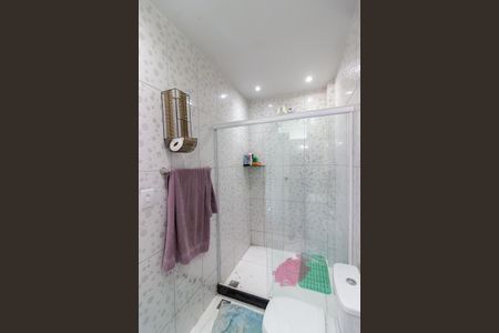 Casa à venda com 170m², 2 quartos e 1 vaga Casa à venda com 170m², 2 quartos e 1 vagaBanheiro do terraço