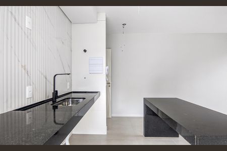 Apartamento à venda com 94m², 3 quartos e sem vaga Apartamento à venda com 94m², 3 quartos e sem vagaCozinha